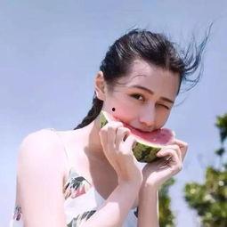 娱乐吃瓜酱女生名字带玉,娱乐吃瓜酱的甜蜜日常